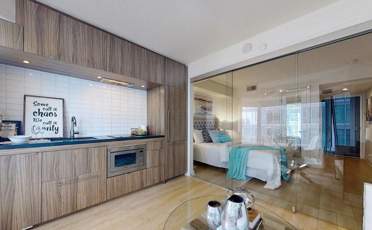 University Of Toronto Utsg Suites Экстерьер фото