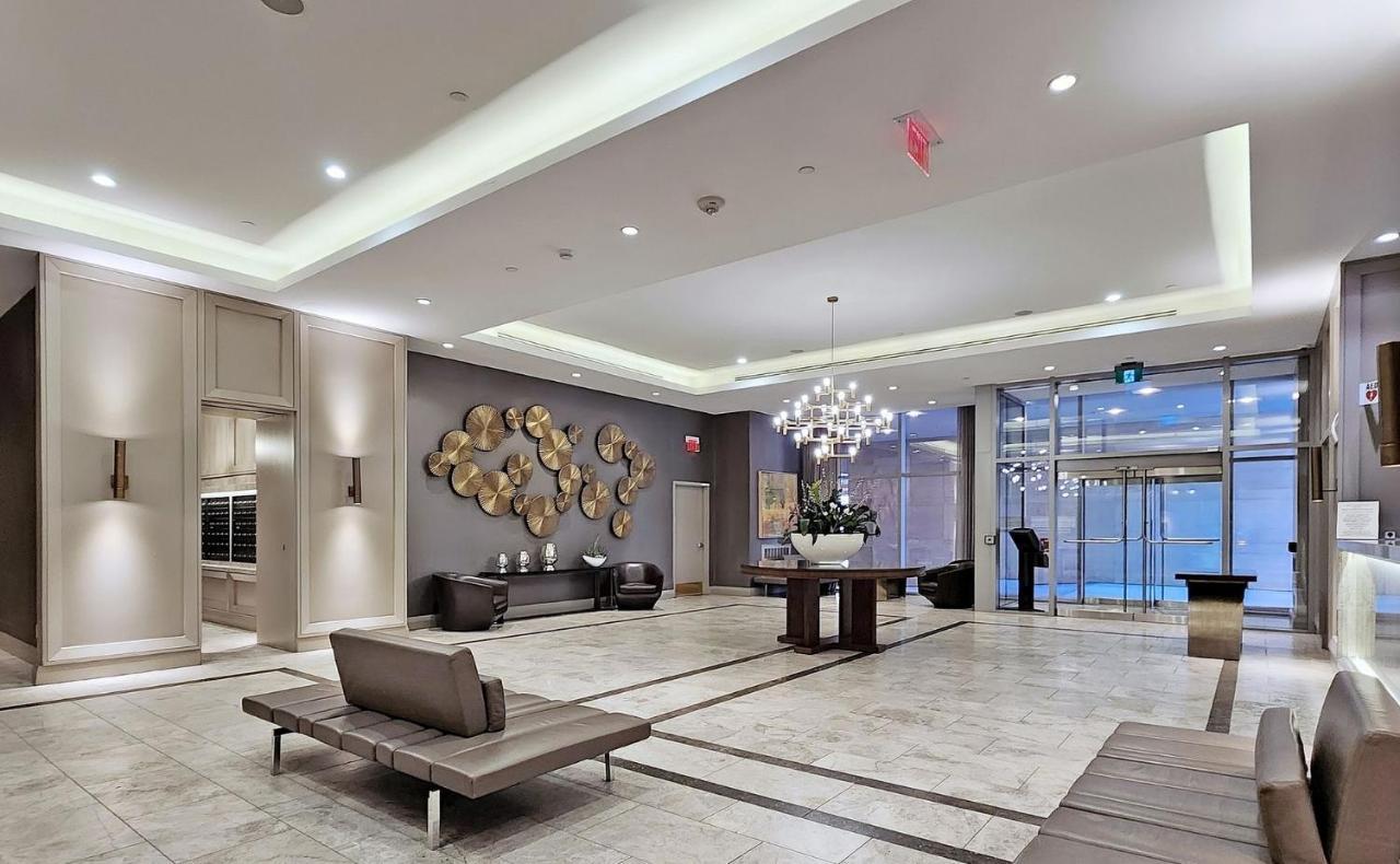 University Of Toronto Utsg Suites Экстерьер фото