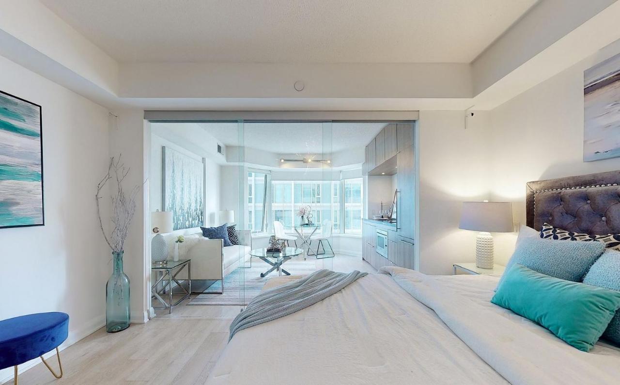 University Of Toronto Utsg Suites Экстерьер фото